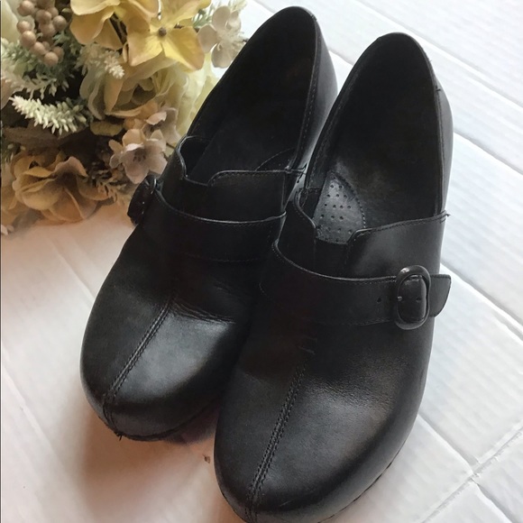 Dansko Shoes - Dansko